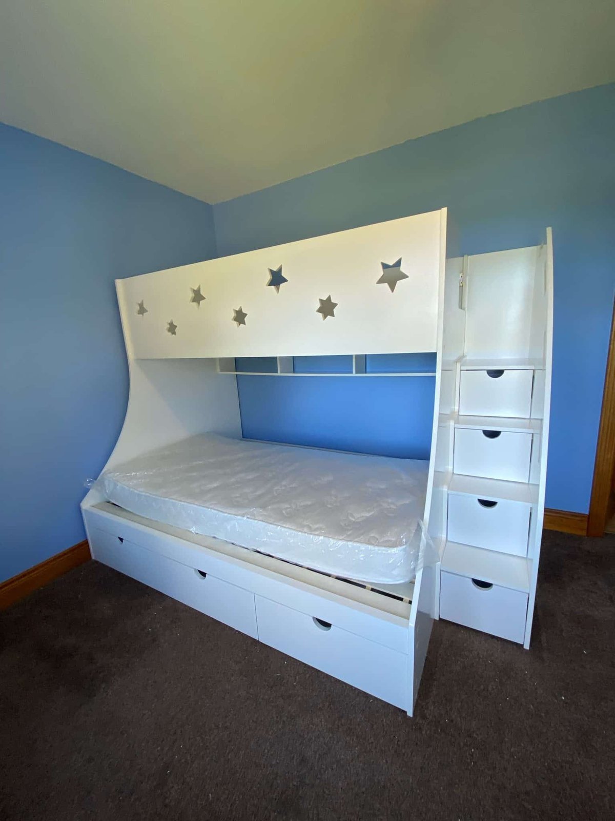 double and single bunk beds