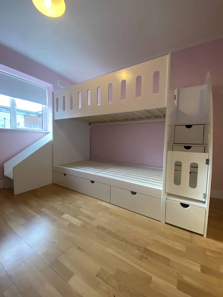 Slide bunk bed