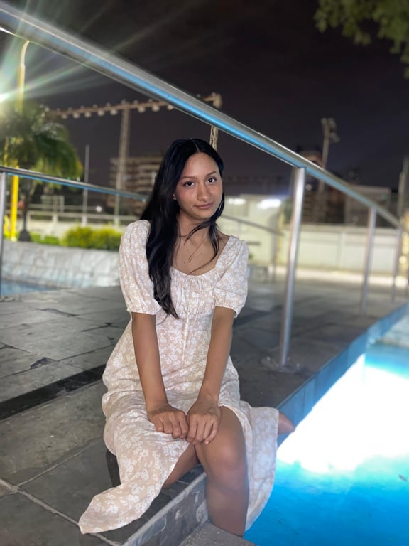Meisy, creadora UGC en EL GUABO