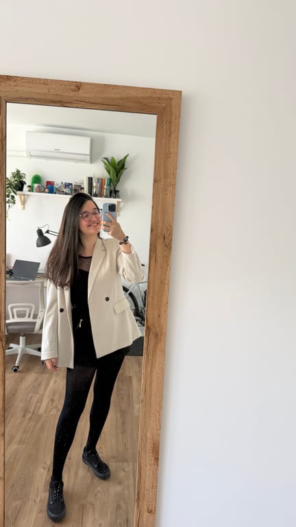 María