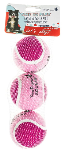 שלישיית כדורי טניס