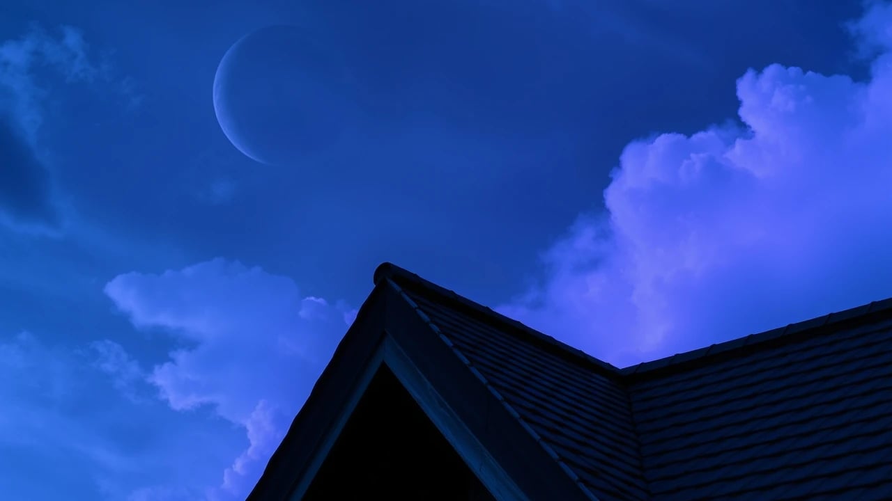 Symbolic dream image: Roof