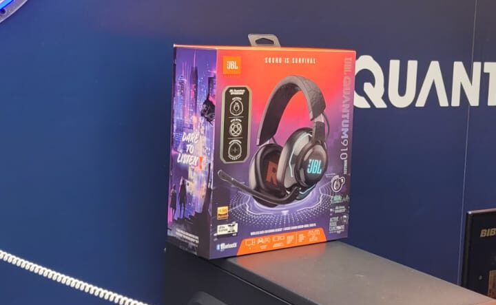 JBL Quantum 910