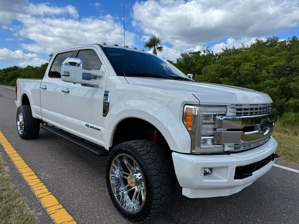 2017 FORD F-250 PLATINUM - Photo 1