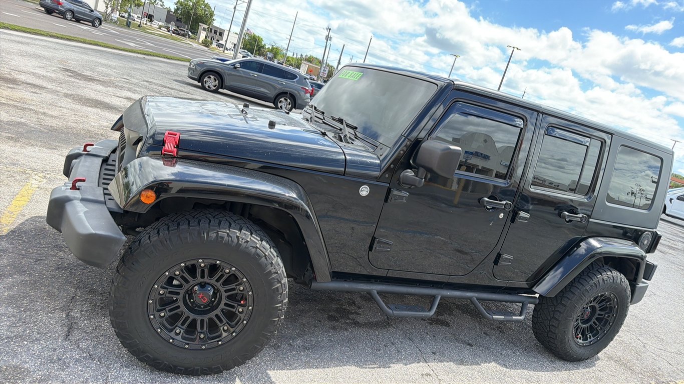 2013 Jeep Wrangler Unlimited Sahara  - Photo 1