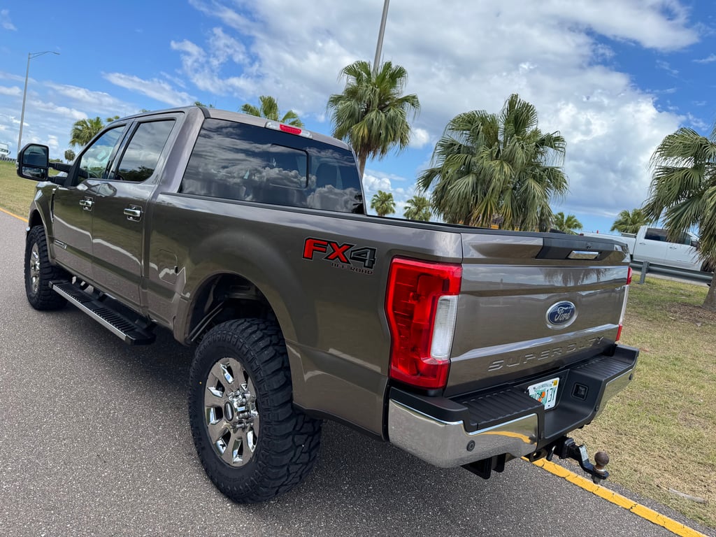 2019 Ford F-250 Lariat Super Duty - Photo 6
