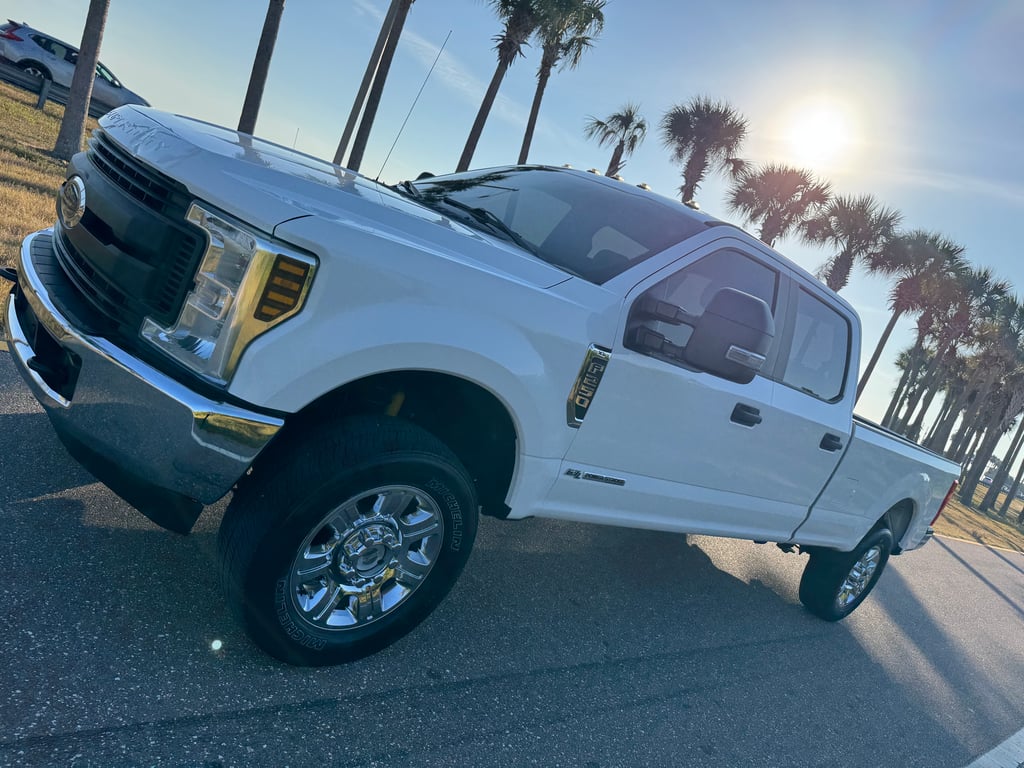 2017 Ford F-250 SuperDuty 6.7 Powerstroke Diesel - Photo 2