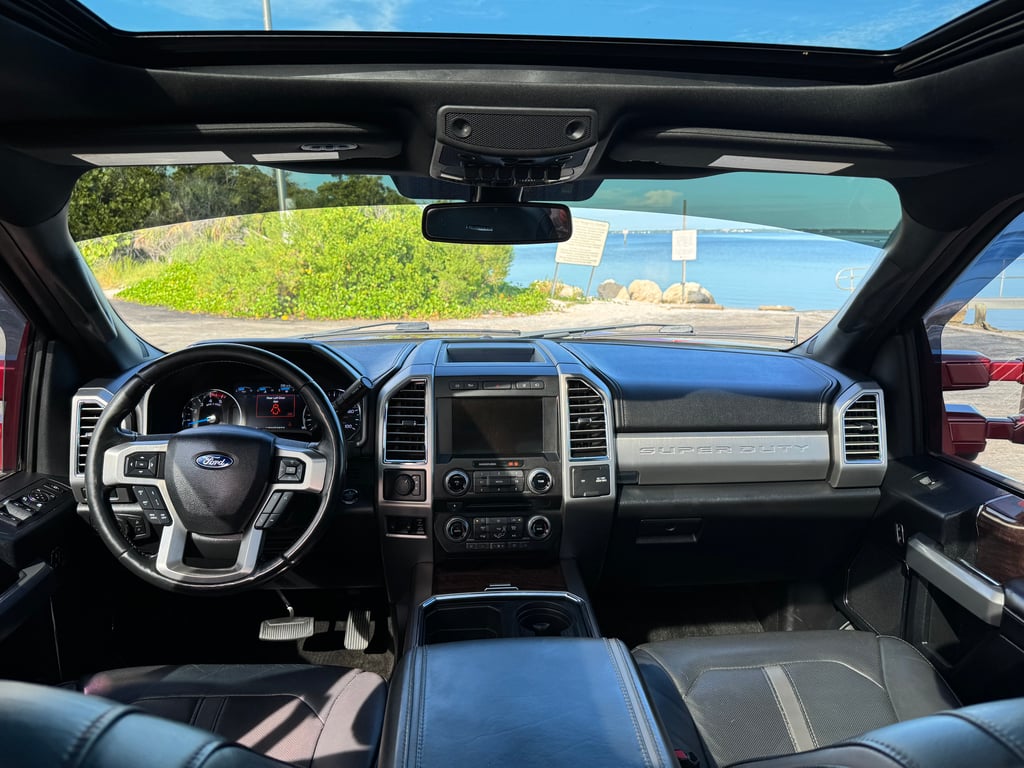 2017 Ford F-250 Platinum Super Duty - Photo 8