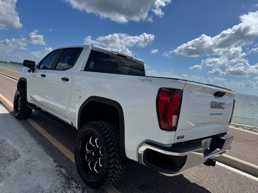 2022 GMC SIERRA - Photo 3