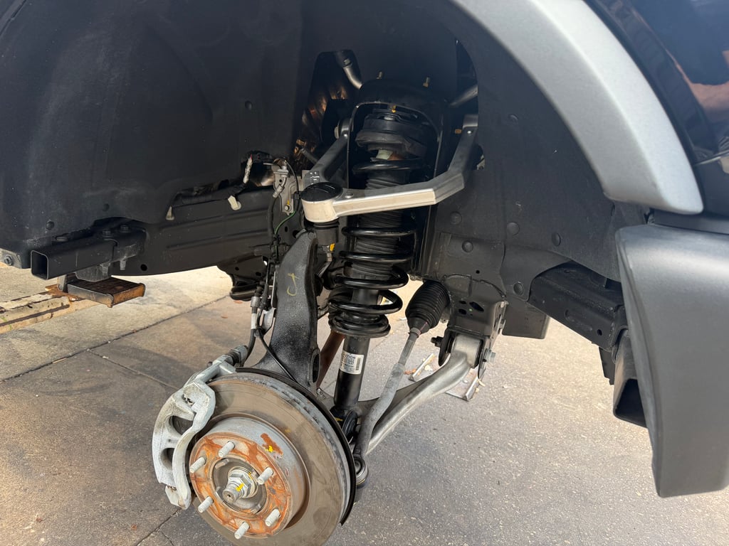 2025 Ford Bronco Lift Kit on BF Goodrich K02 thumbnail 3