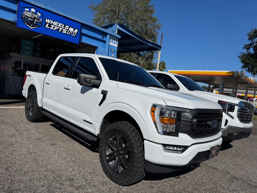 2024 Ford F150 Leveling Kit With 33/12.50R20 Tires A/T at LR Wheels N Lifts Tampa