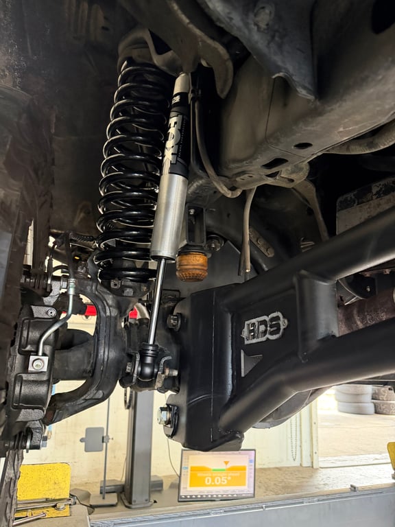 Alignment service at LR Wheels N Lifts Tampa heavy dutty truck