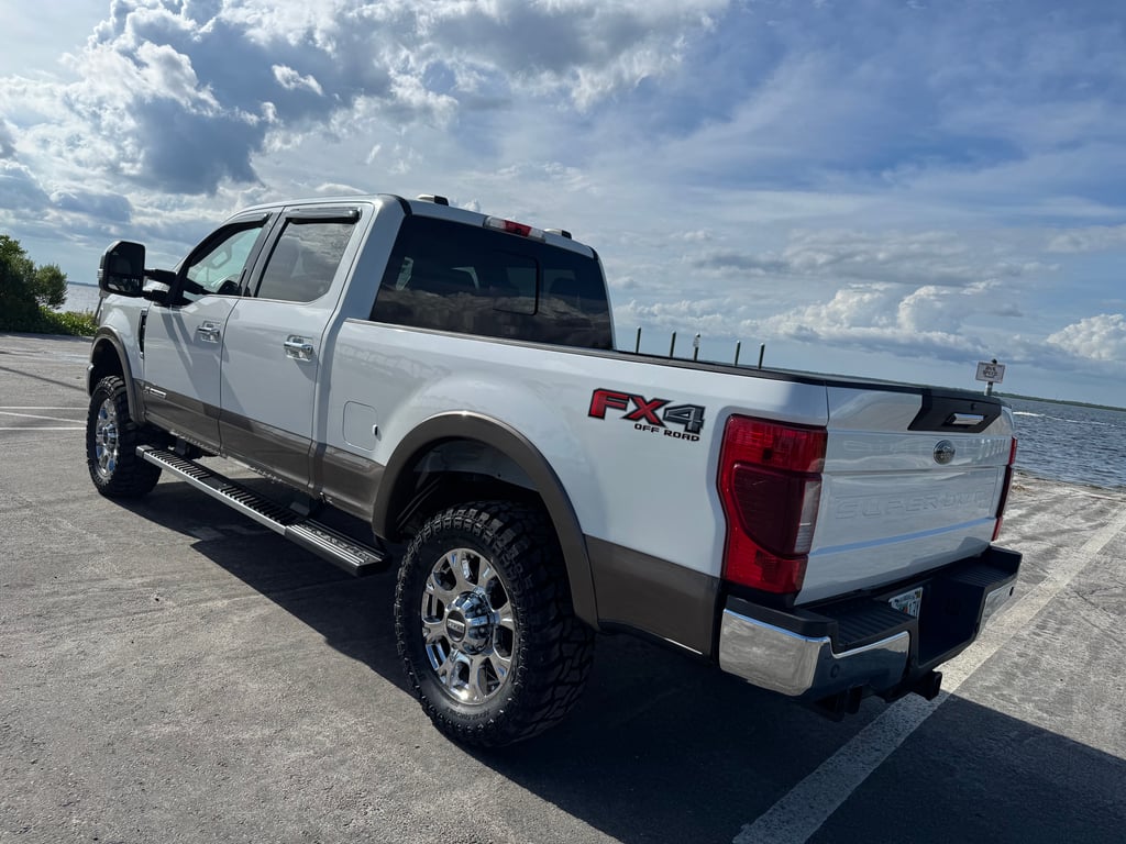 2022 Ford F-250 Lariat Super Duty - Photo 4
