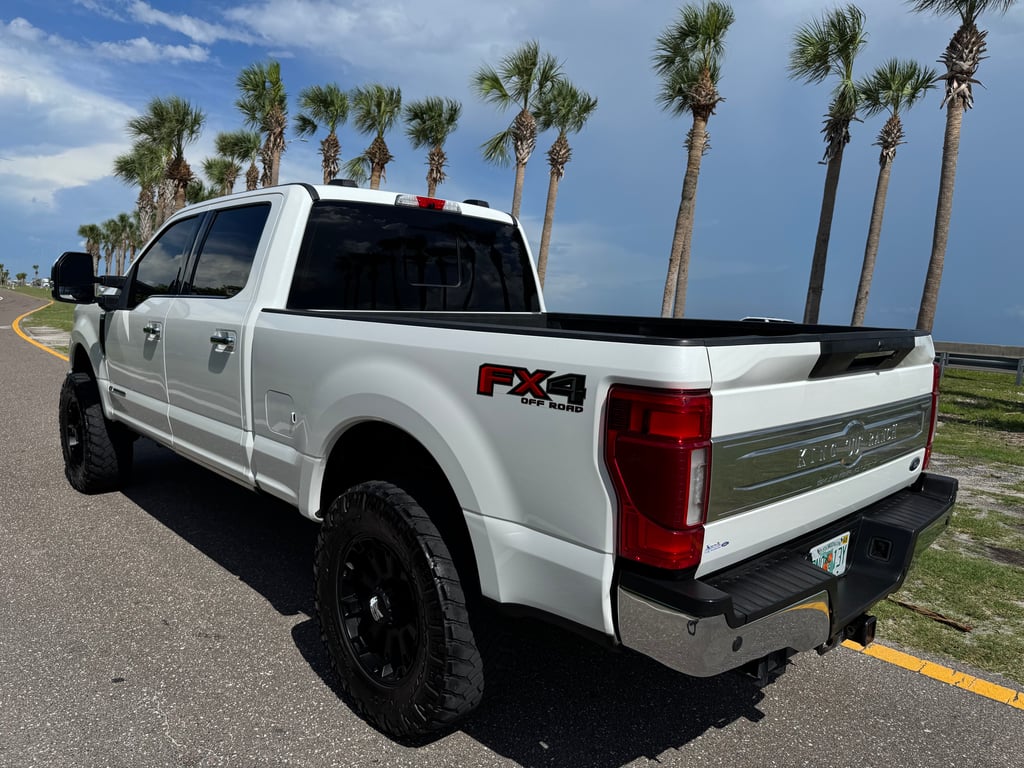 2022 Ford F-250 King Ranch Super Duty - Photo 4