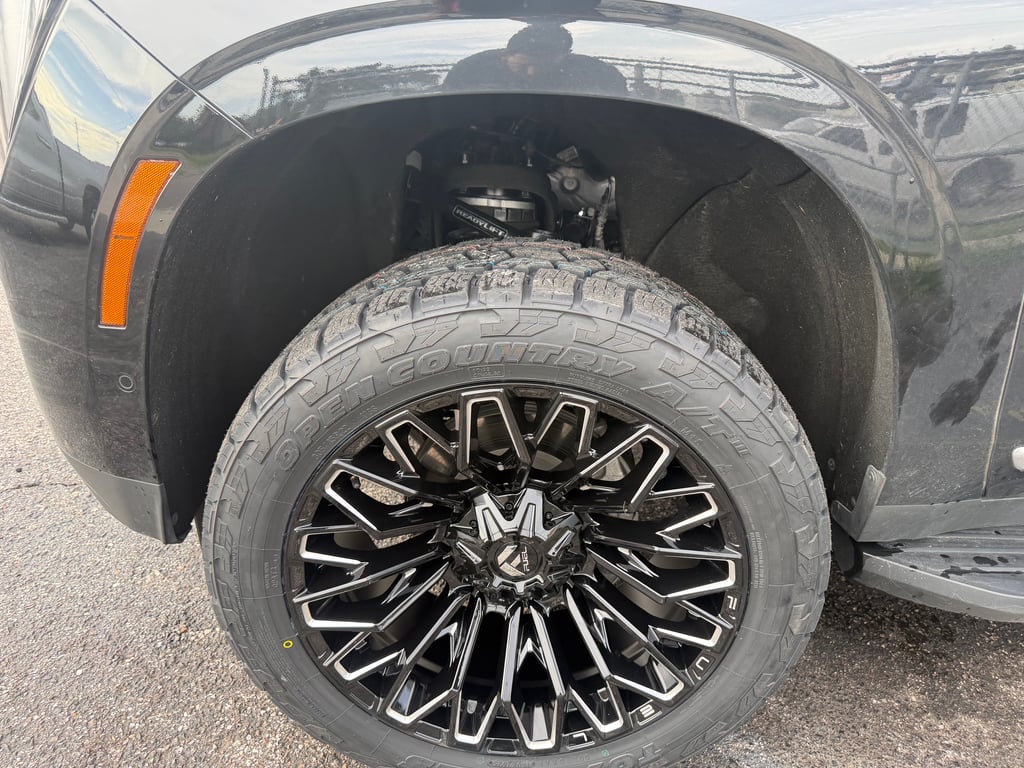 3 inch Lift Kit, 22x10 Wheels, 305/45R22 Toyo Tires thumbnail 3