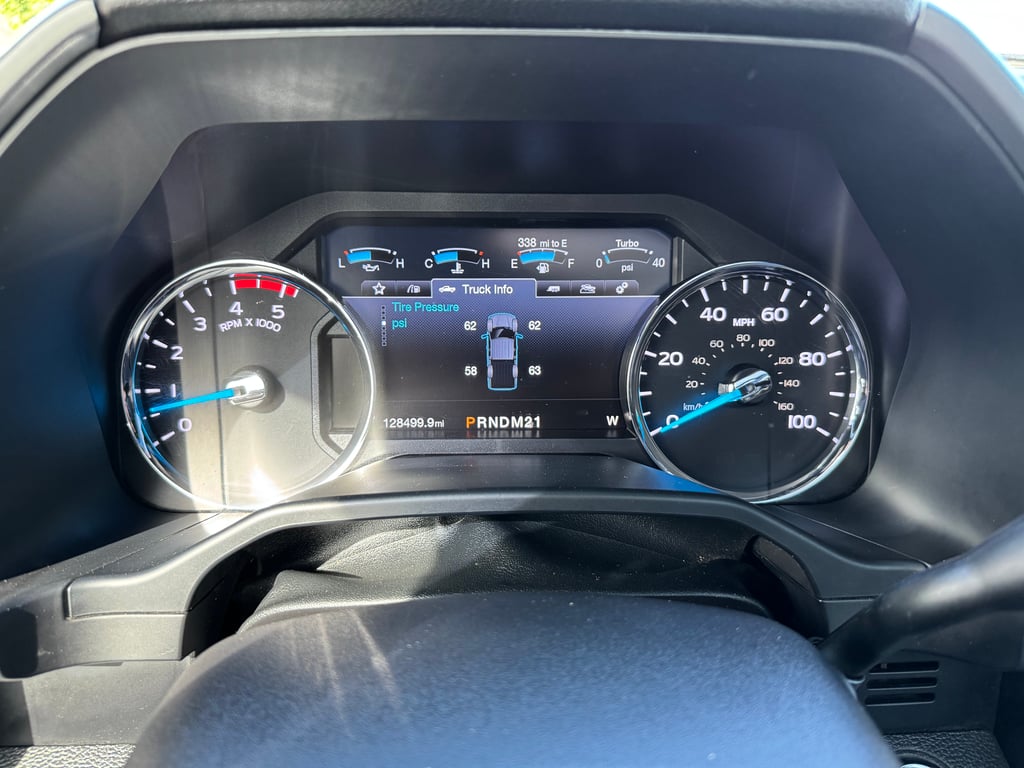 2017 Ford F-250 Platinum Super Duty - Photo 6