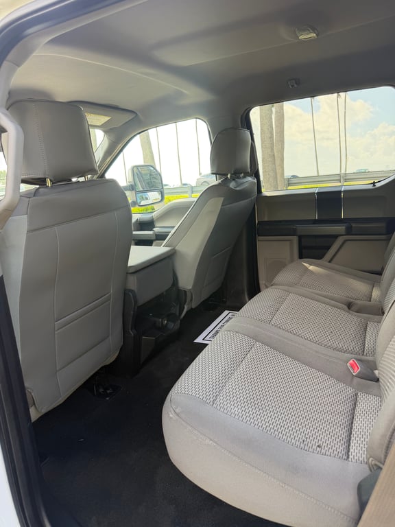 2017 Ford F-250  - Photo 7