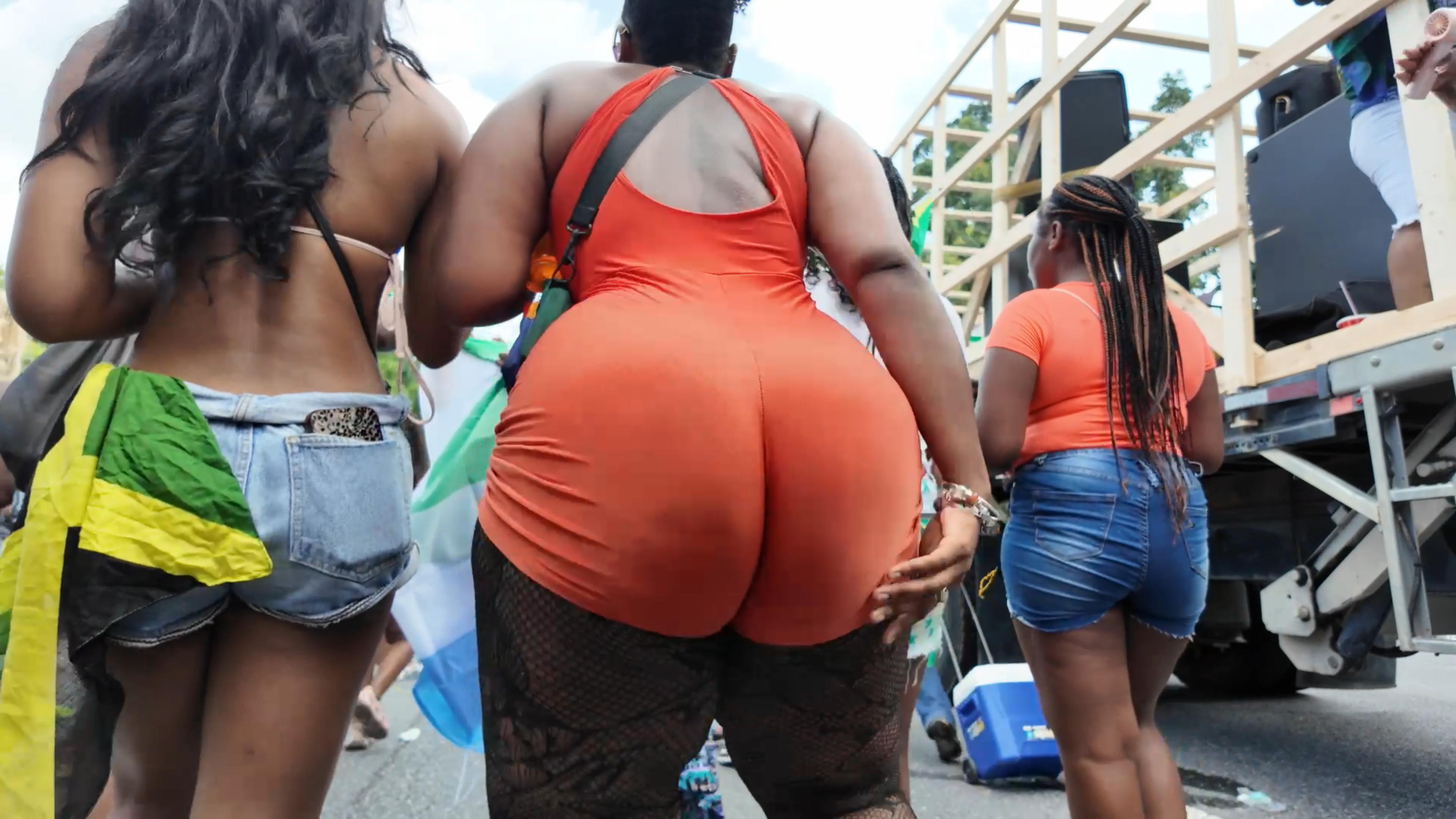 Massive Wonder