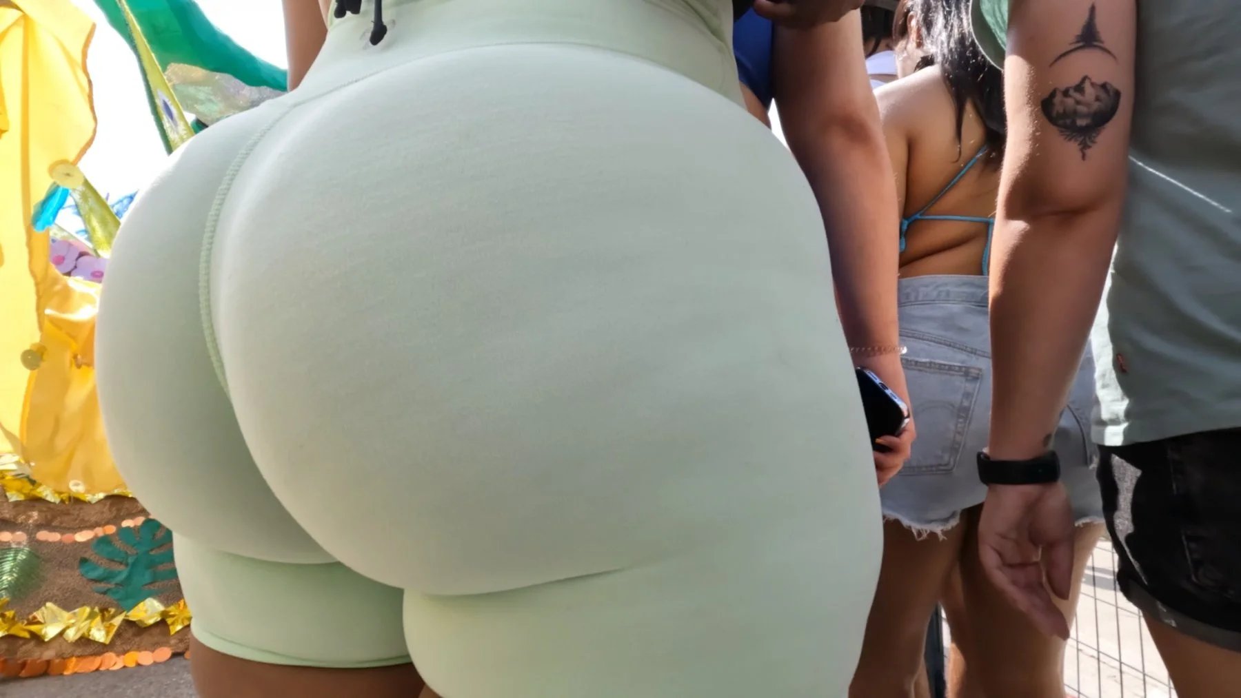 Peachy Bum