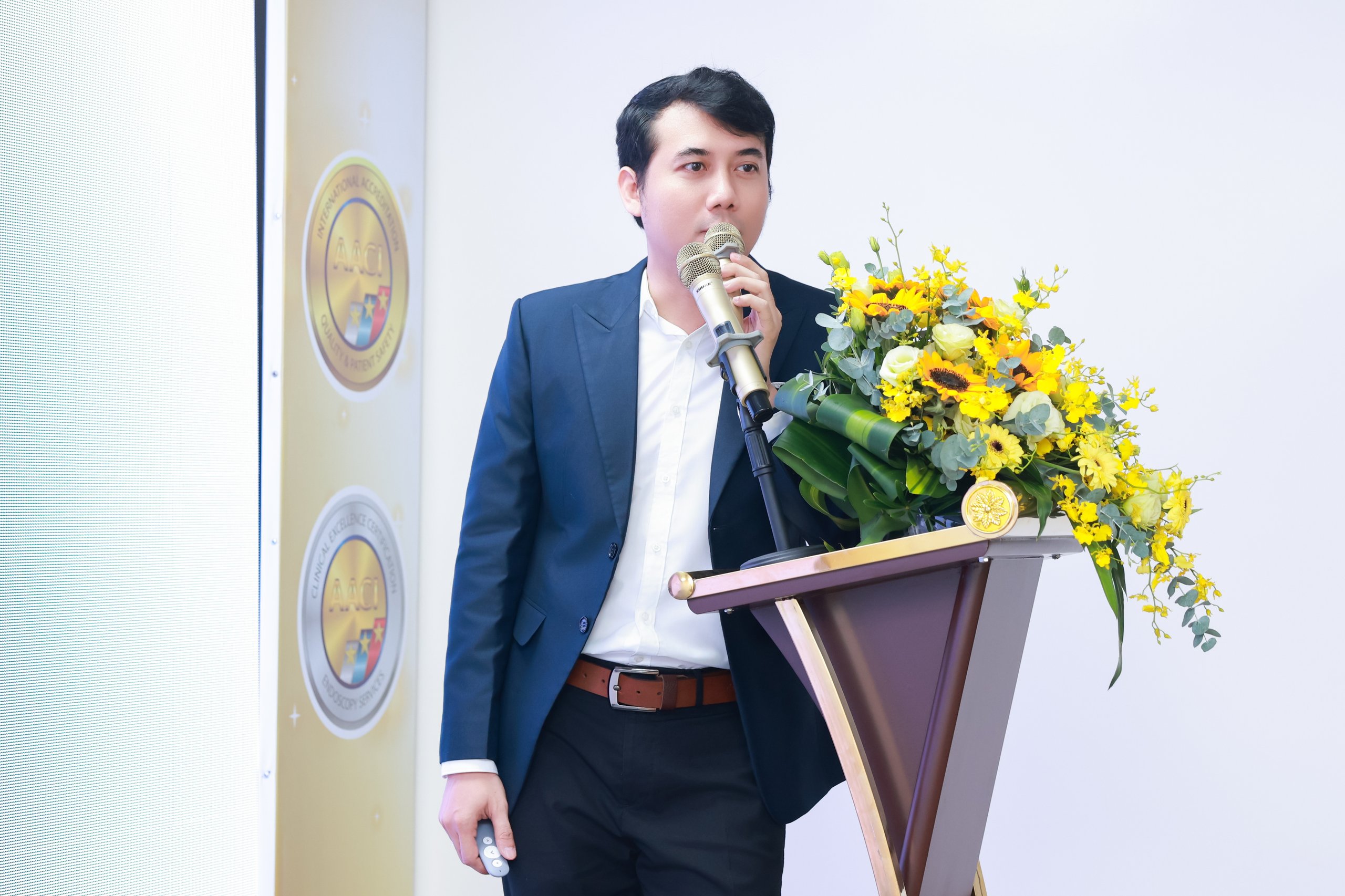 Hiện Thực Hóa Lời Hứa “Không Bỏ Sót Ung Thư Dạ Dày – Đại Tràng Giai Đoạn Sớm” &#8211; Doctor Check Trở Thành Trung Tâm Nội Soi Tiêu Hóa Đầu Tiên Tại Việt Nam Đạt Chứng Nhận Lâm Sàng Xuất Sắc Cho Dịch Vụ Nội Soi