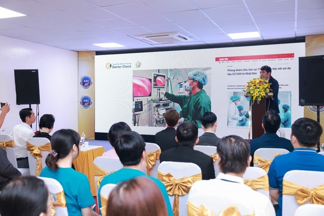 Cafe Biz: Phòng khám đầu tiên tại Việt Nam đạt chứng nhận nội soi xuất sắc từ Hoa Kỳ