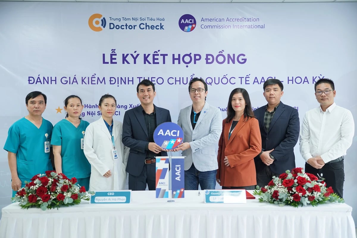 Lễ ký kết kiểm định Thực hành Lâm sàng Xuất sắc cho Dịch vụ Nội soi do AACI &#8211; Hoa Kỳ cung cấp