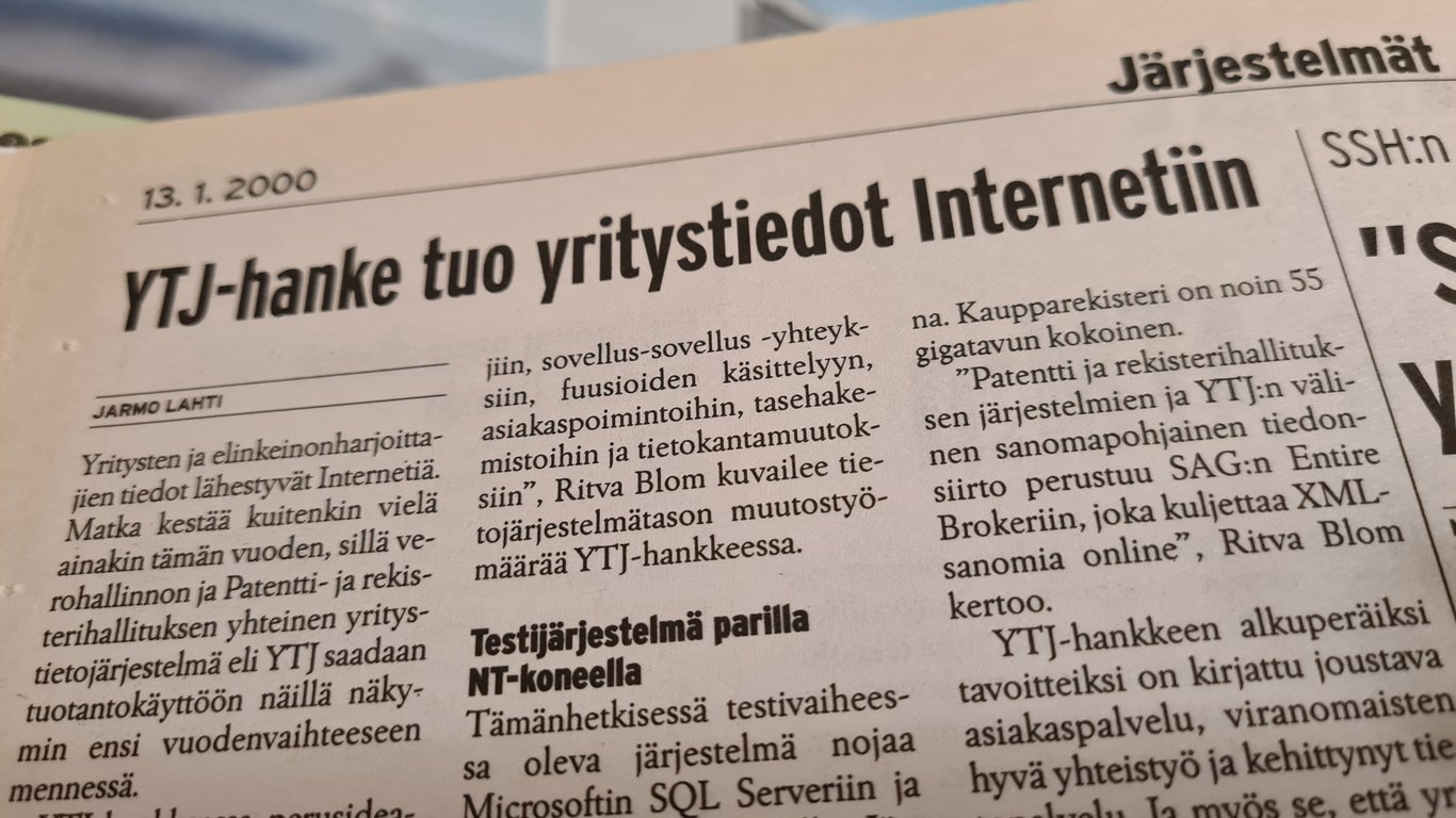 Aivan 2000-luvun alussa alettiin rakentaa yritystietojen tietä nettiin