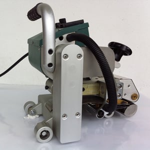GEOWelder μηχάνημα θερμοκόλλησης γεωμεμβράνης