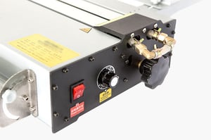 Μηχάνημα για διαμόρφωση και λύγισμα plexiglass