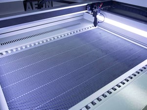 Laser κοπής και χάραξης - honeycomb