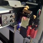 Επισκευή μηχανής κοπής LASER
