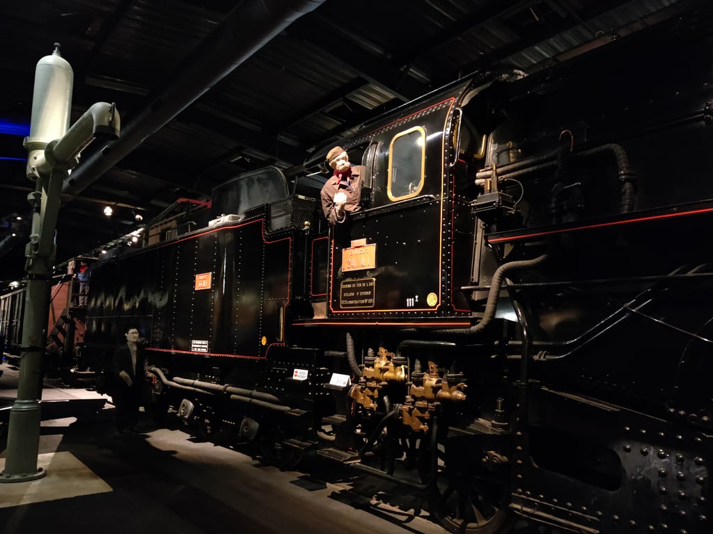 Scene on the platform