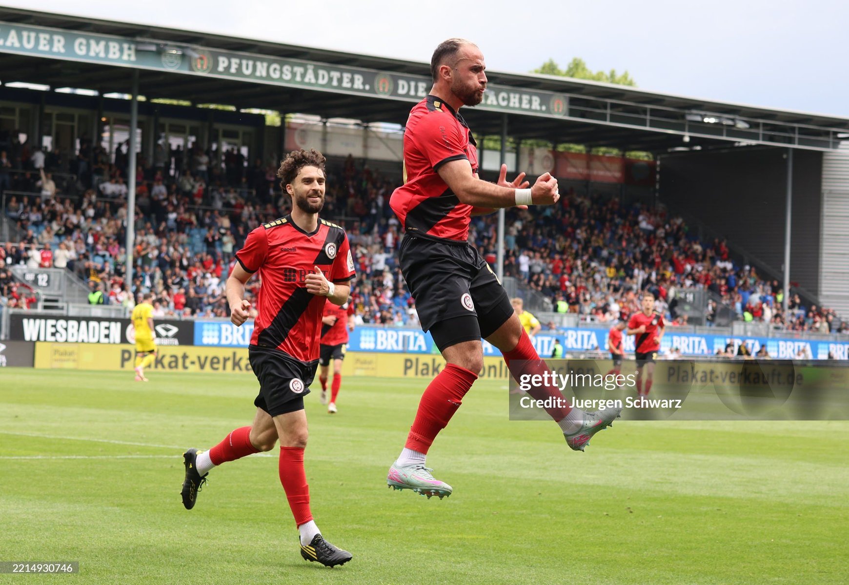 Fatih Kaya celebrating a goal