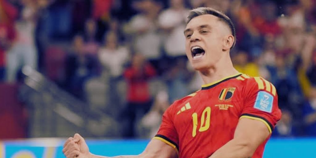 Leandro Trossard celebrating a goal at the World Cup