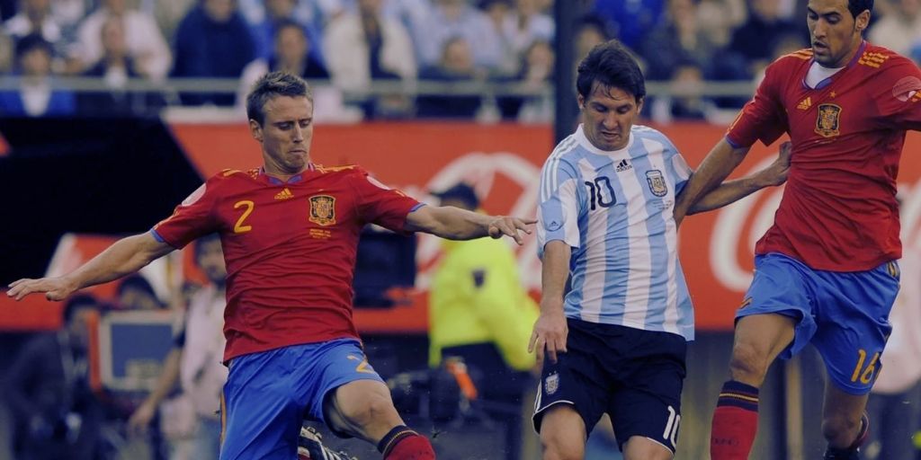 Messi, Monreal and Busquets - 4-1 Argentina win over Spain