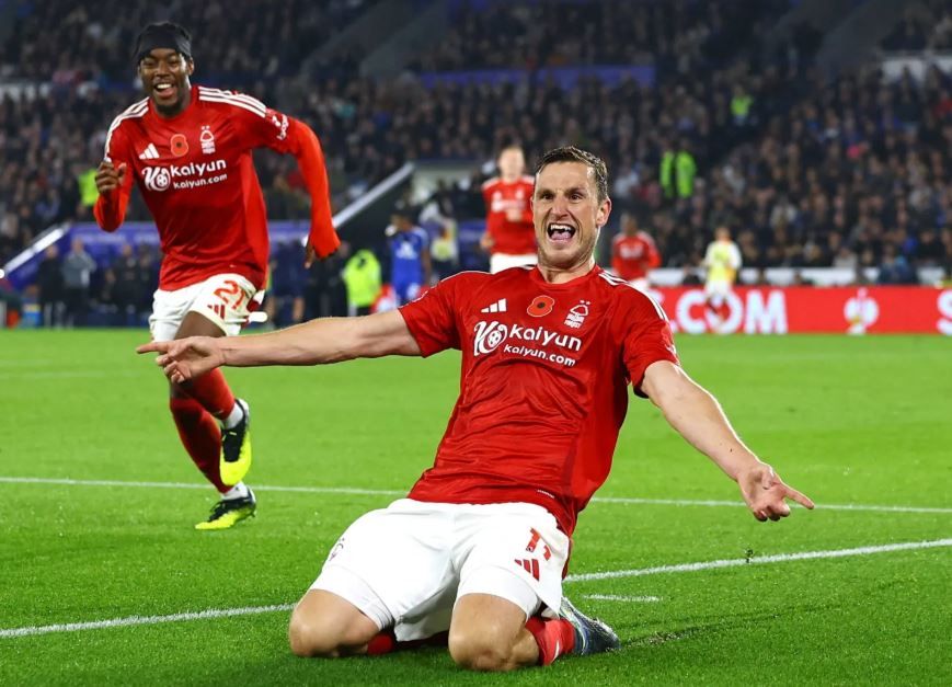 Chris Wood celebrating a goal with Elanga in the background coming towards him
