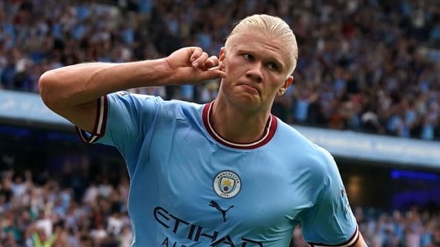 Erling Haaland celebrating a goal