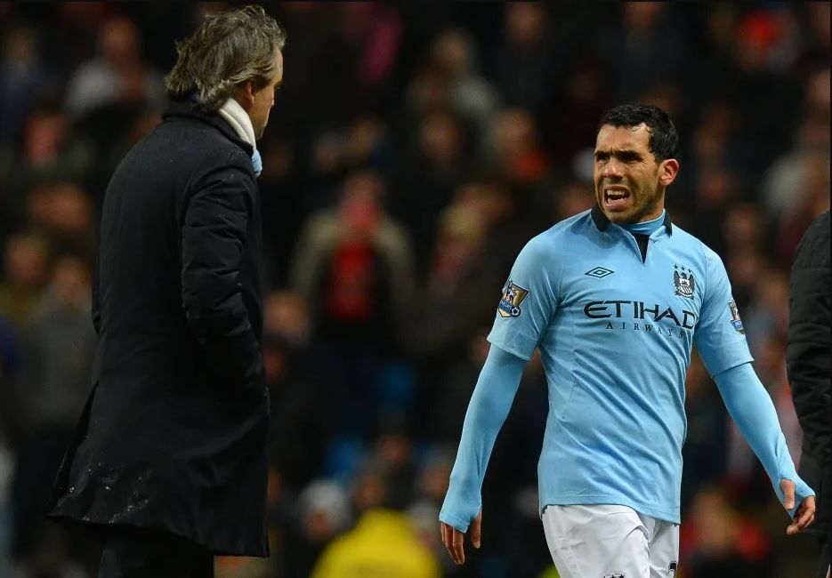 Carlos Tevez and Roberto Mancini Exchange Words