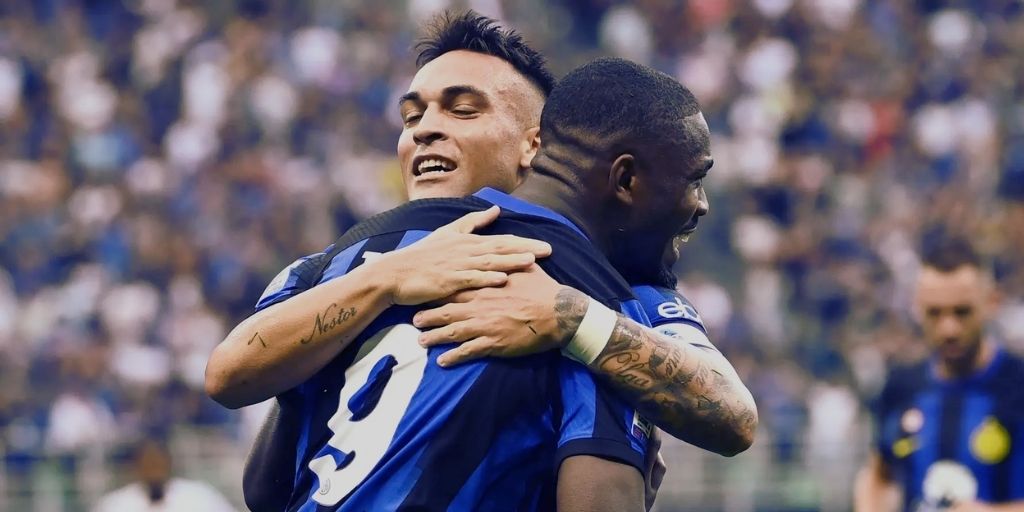 Lautaro Martinez celebrating a goal for Inter Milan in Serie A