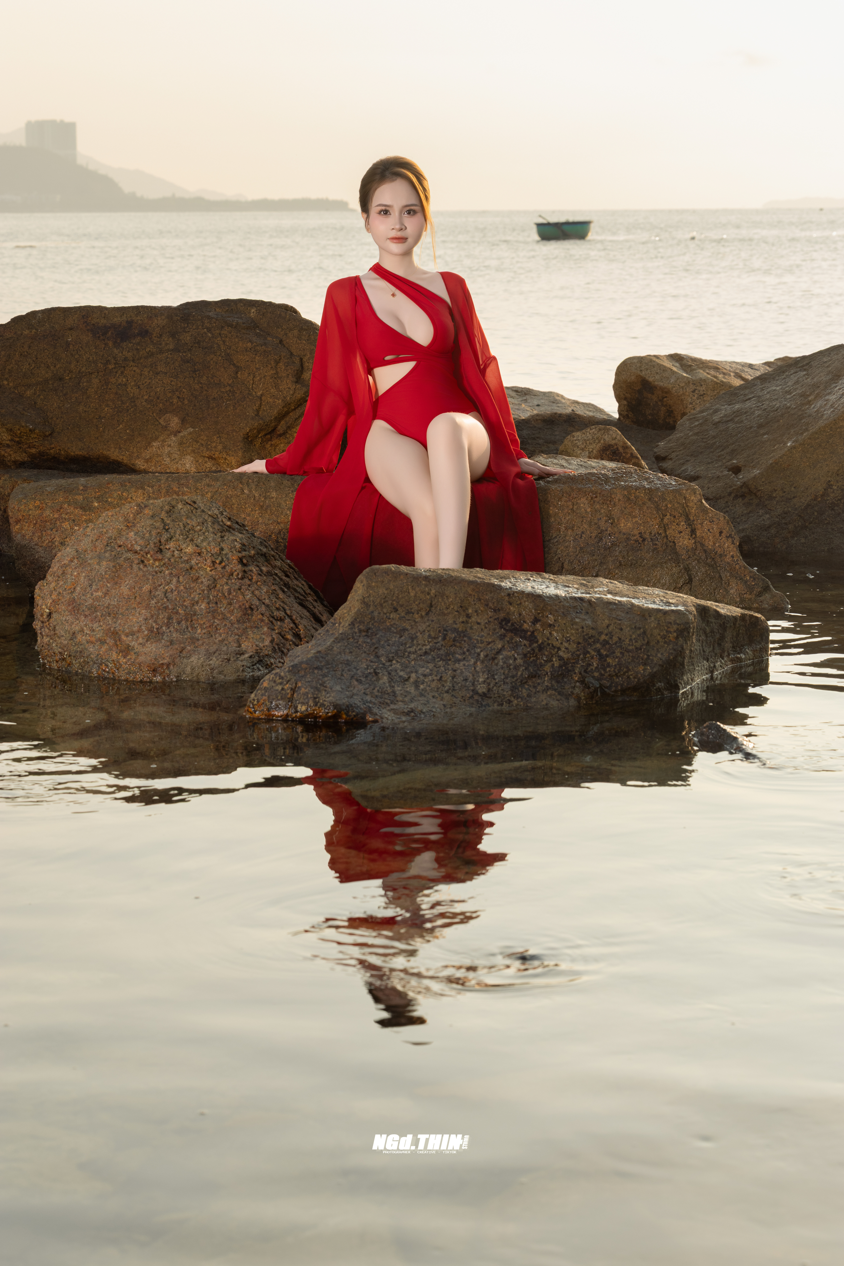 Bikini 1 mảnh - Ảnh 2