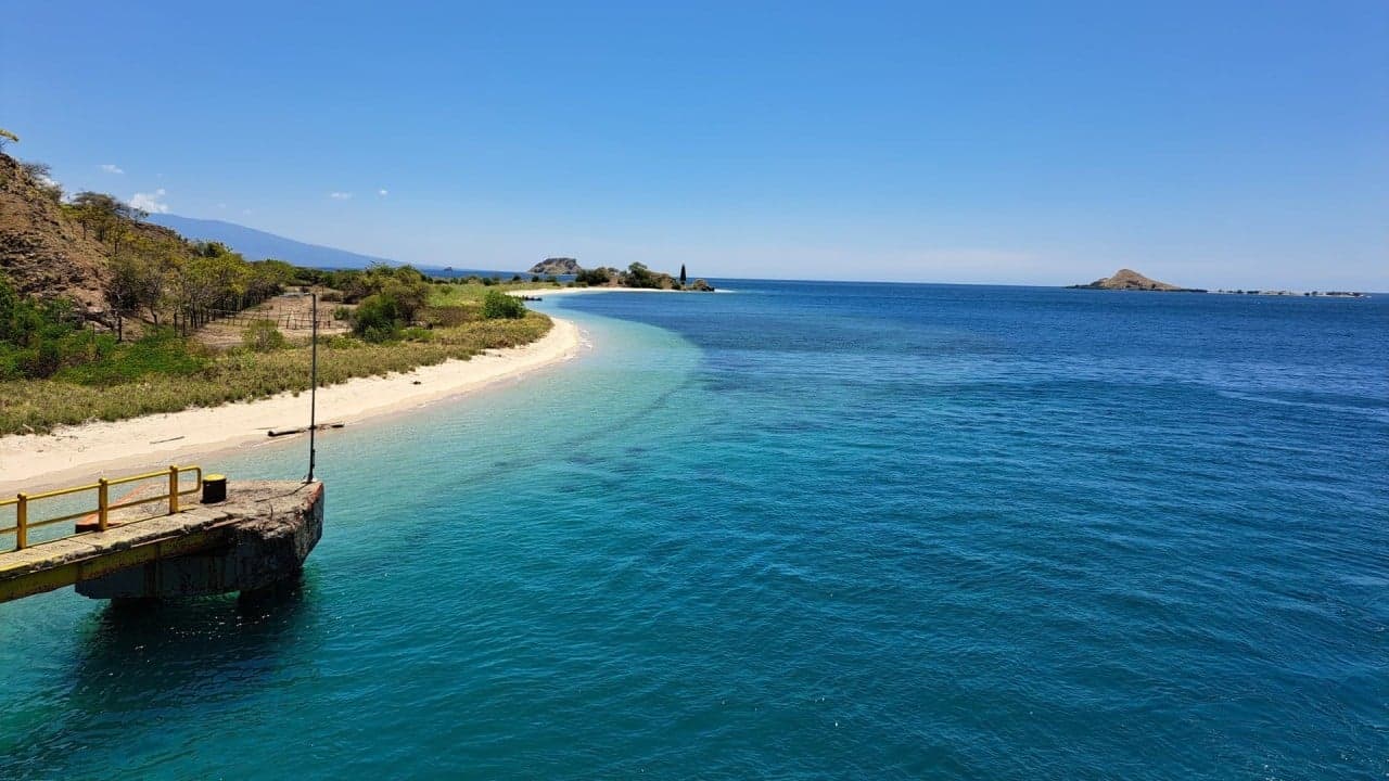 Indonesia Travel Hacks: How to Discover More & Spend Less in 2025
