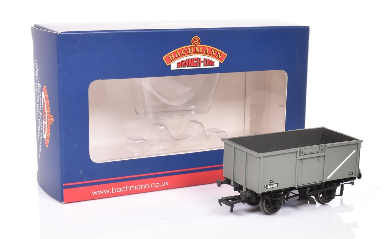 BR 16T Steel Mineral Wagon Pressed End Door BR Grey (Early) - Weathered BR 16T Steel Mineral Wagon Pressed End Door BR Grey (Early) - Weathered
