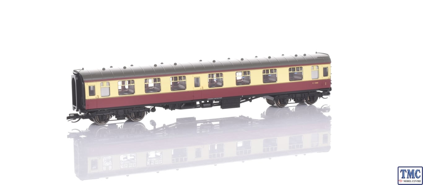 BR Mk1 Composite Corridor E15481 - Era 4 BR Mk1 Composite Corridor E15481 - Era 4