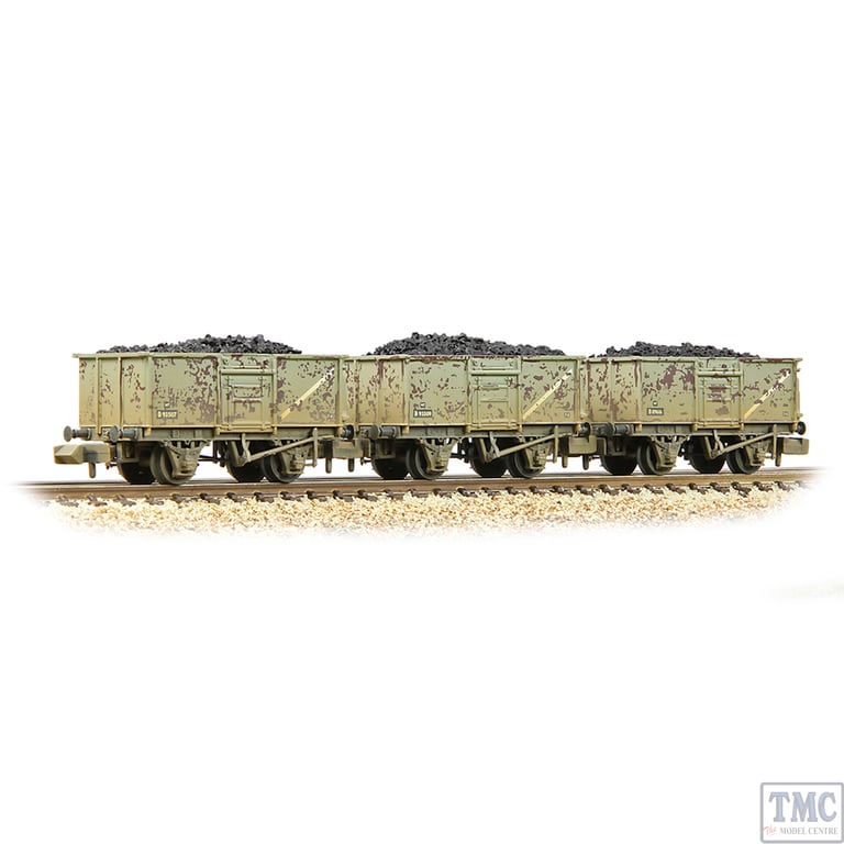 Triple Pack 16 Ton Steel Mineral Wagon BR Grey with Loads Weathered Triple Pack 16 Ton Steel Mineral Wagon BR Grey with Loads Weathered
