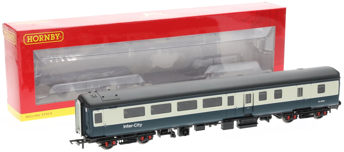 BR Mk2E Standard Open Brake Coach, BR Blue & Grey BR Mk2E Standard Open Brake Coach, BR Blue & Grey