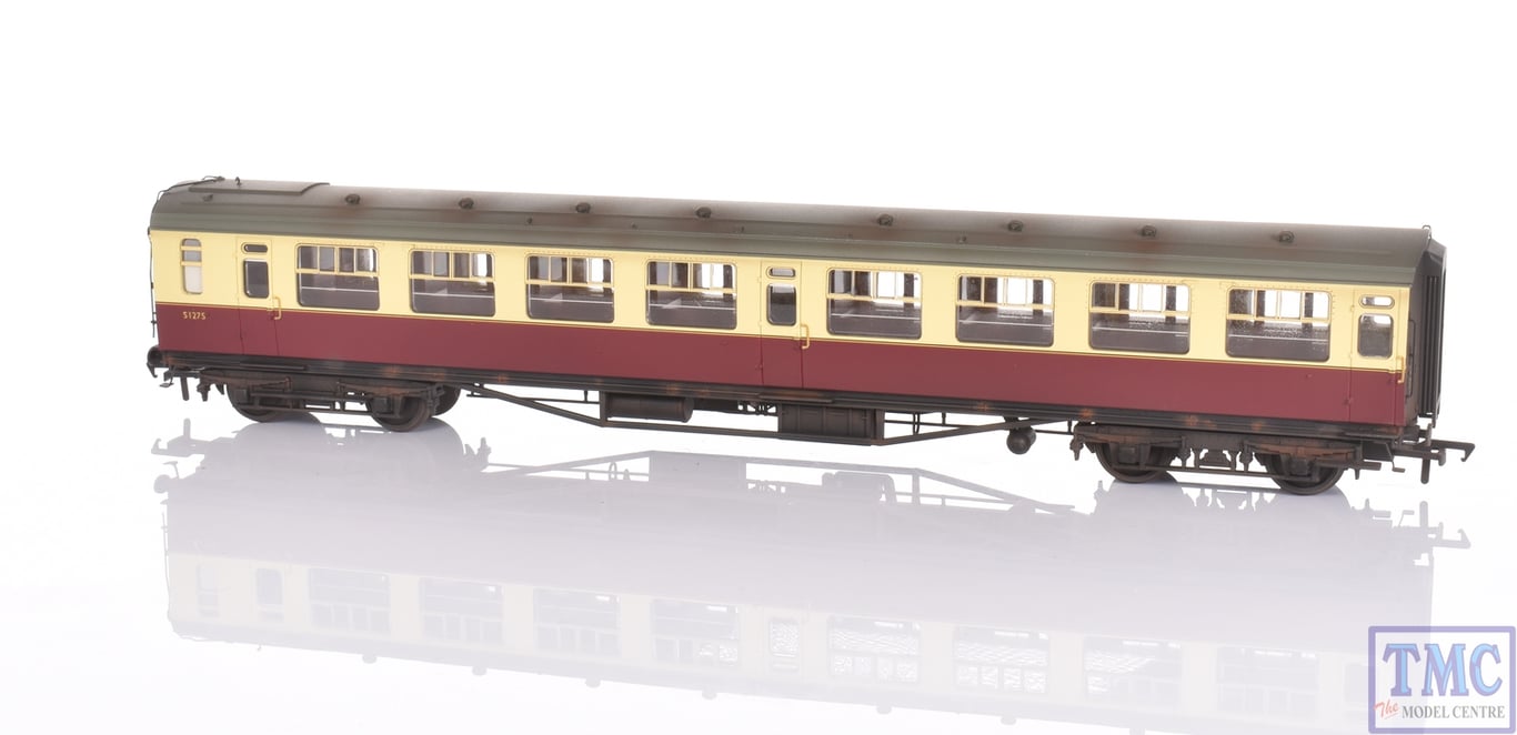 SR Bulleid Third Corridor 15'' Vents BR Crimson/Cream SR Bulleid Third Corridor 15'' Vents BR Crimson/Cream