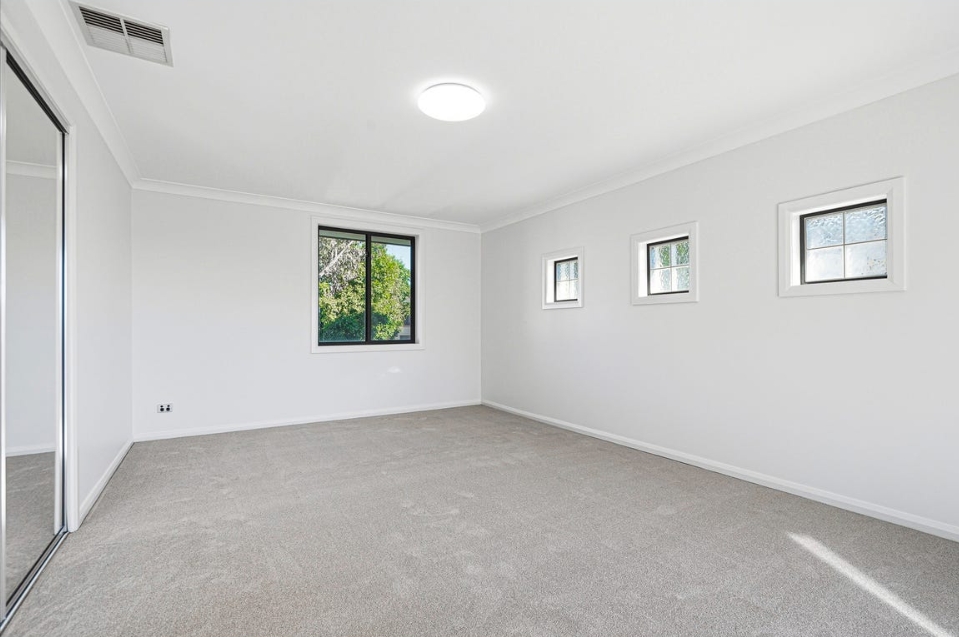 11B Barrett Place, Cranebrook NSW 2749 — image 9 of 24