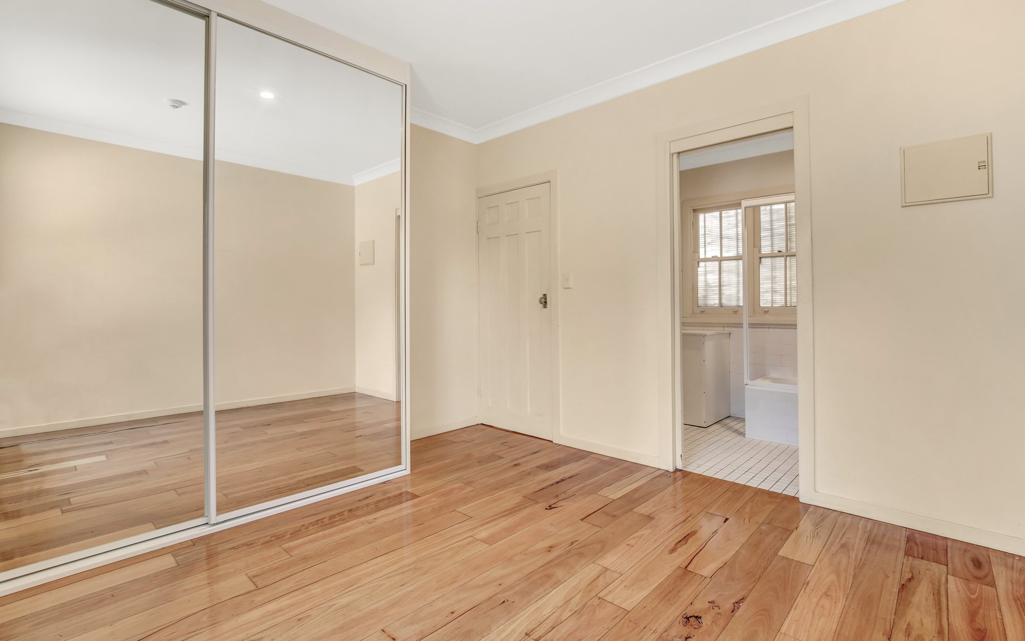 5/5-7 Prospect Street, Erskineville NSW 2043 — image 8 of 9