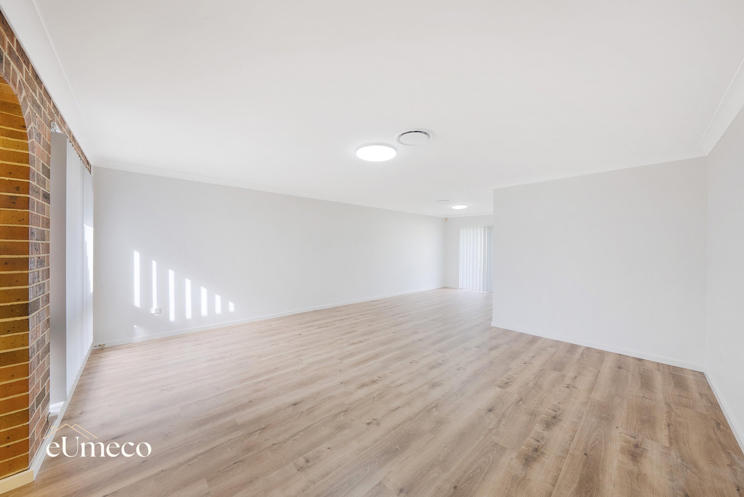 13 Quinn Place, Prairiewood NSW 2176 — image 7 of 10