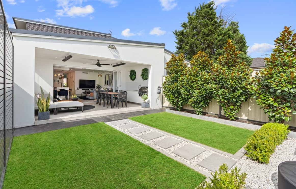 2C Alamein Road, Revesby Heights NSW 2212 — image 14 of 15